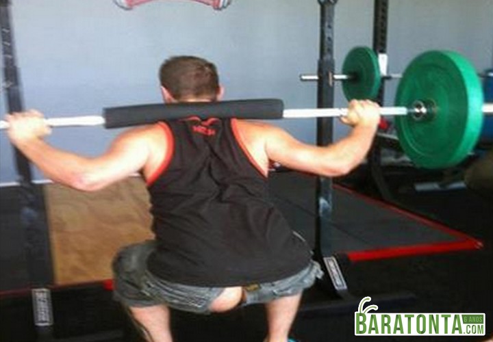 10 situações constrangedoras para usar como desculpa para não fazer academia