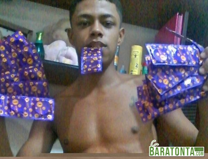 Já que a vida só me fode...