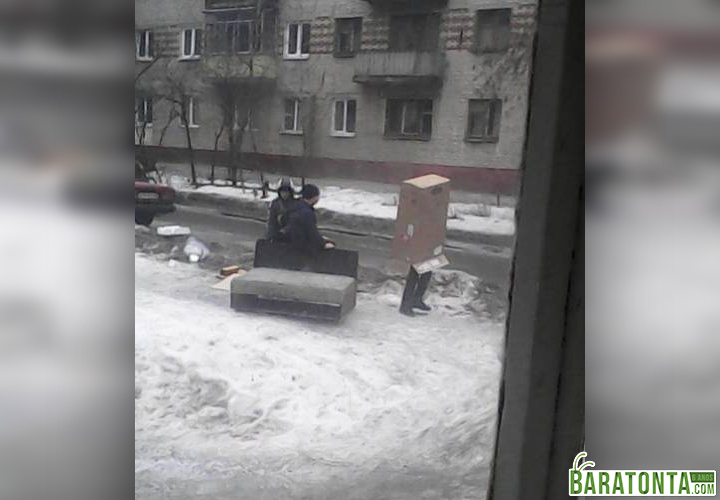 10 atitudes constrangedoras que simplesmente não conseguimos explicar - Parte 2