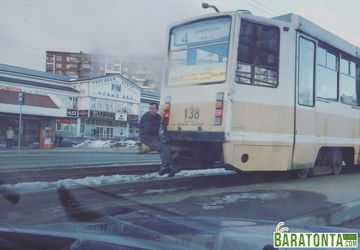 10 atitudes constrangedoras que simplesmente não conseguimos explicar – Parte 3