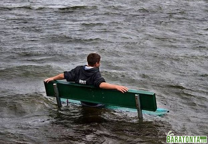 10 atitudes constrangedoras que simplesmente não conseguimos explicar – Parte 4