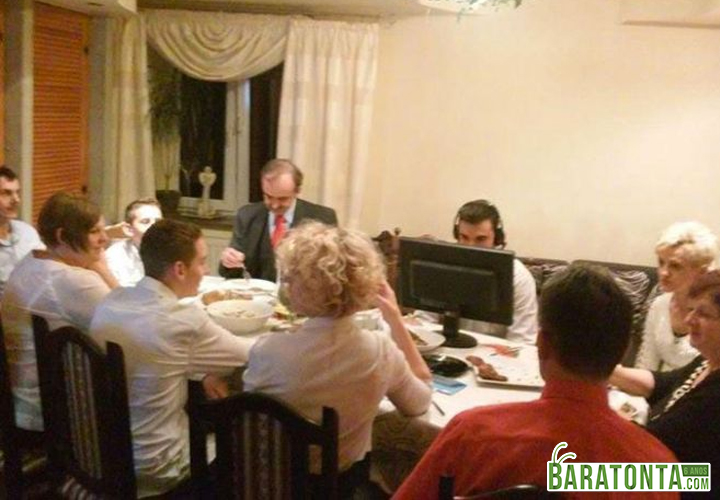 Eu no jantar de família