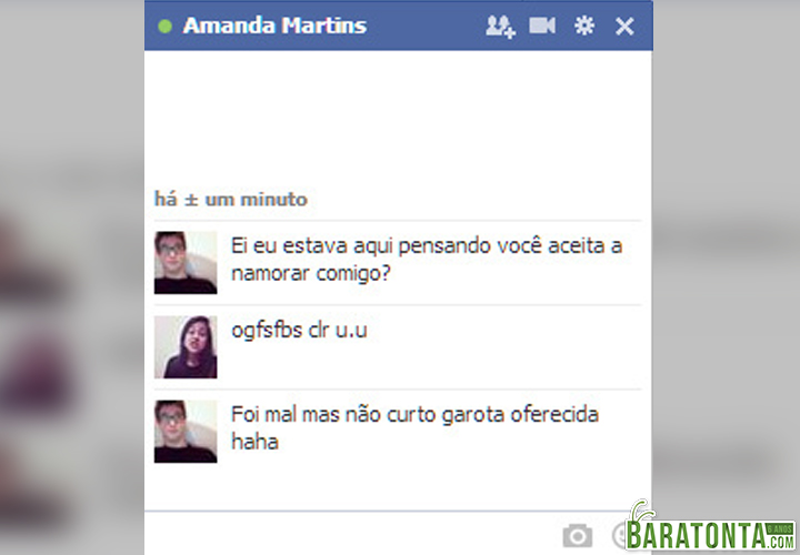 Não curto garota oferecida